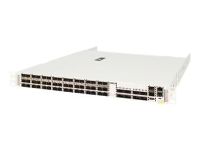 Alcatel-Lucent OmniSwitch 6900-V48C8 - Kytkin - L3 - Hallittu - 48 x 1/10/25 Gigabit SFP28 + 8 x 40/100 Gigabit QSFP28 - Ilmanvaihto edestä taakse -