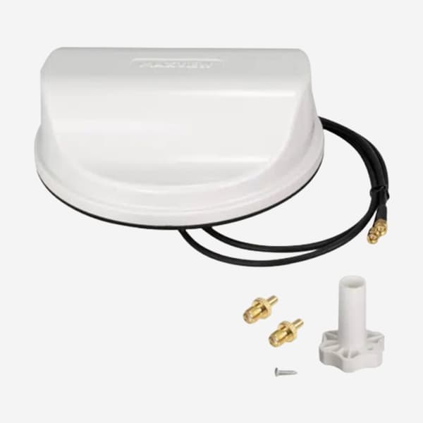 MaxView 4G/5G LTE-antenn med 2x2 MIMO och hög förstärkning för husvagn, husbil och båt