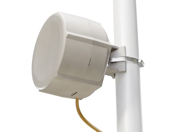 MikroTik RouterBOARD SXT LTE6 kit - Router - WWAN - 3G, 4G - pålmonterbar