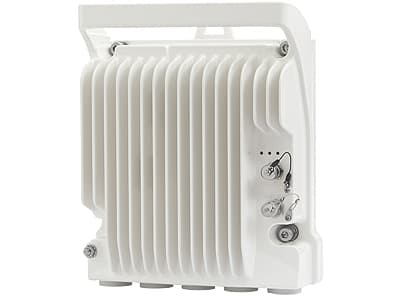 Cambium Networks PTP 820S, 24 - 38 GHz, IEEE 802.1Q,IEEE 802.1ab,IEEE 802.1p,IEEE 802.3,IEEE 802.3ac,IEEE 802.3ad, 10/100/1000Base-T(X), 8PSK,16-QAM,