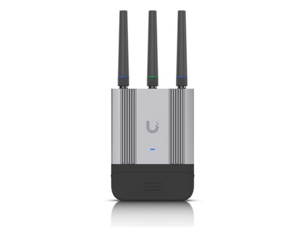 Ubiquiti UniFi - Trådløs ruter 1GbE - WAN-porter: 2 2,4 GHz