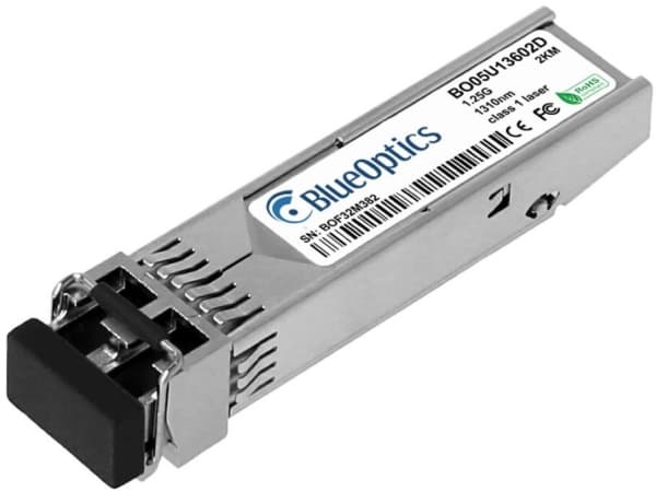 Avago QSFP-40G-LR4-20-AO -yhteensopiva BlueOptics QSFP -lähetin 40 Gigabitin nopeaan tiedonsiirtoon valokuituverkoissa. 40 Gigabitin Ethernet-, Fibre
