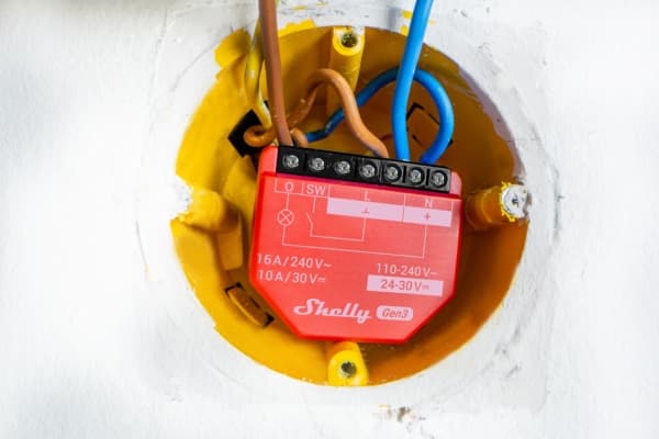Shelly 1PM Gen3 - WiFI relæ med effektmåling (24VDC/230VAC)