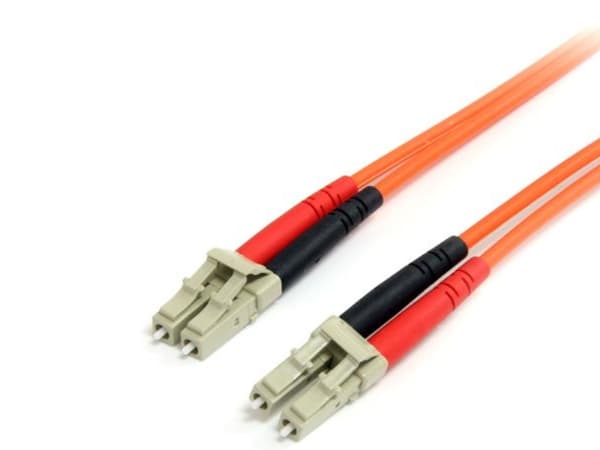 StarTech.com FIBLCLC5 valokuitukaapeli 5 m LC OM1 Oranssi