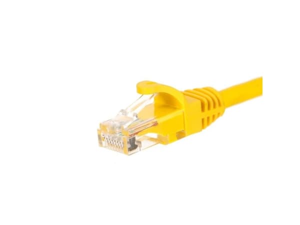 Netrack - Liitäntäkaapeli - RJ-45 (uros) - RJ-45 (uros) - 2 m - UTP - CAT 6 - muotoiltu, solmuton - keltainen