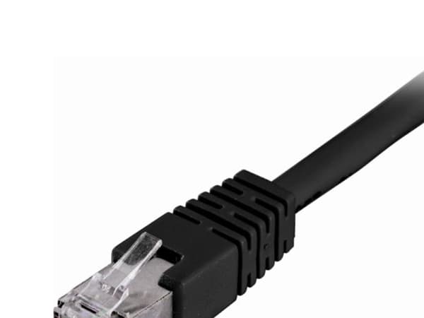 DELTACO - Koblingskabel - RJ-45 (hann) til RJ-45 (hann) - 1 m - FTP - CAT 6 - svart