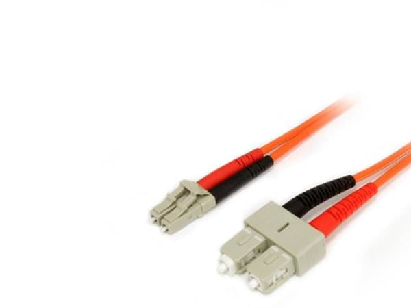 StarTech.com 50FIBLCSC2 valokuitukaapeli 2 m LC SC OM2 Oranssi