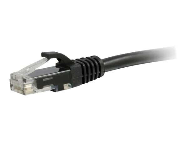 C2G Cat5e Booted Unshielded (UTP) Network Patch Cable - Koblingskabel - RJ-45 (hann) til RJ-45 (hann) - 50 cm - UTP - CAT 5e - formstøpt, uten hindri