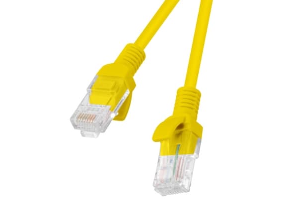 Lanberg - Liitäntäkaapeli - RJ-45 (uros) RJ-45 (uros) - 25 cm - UTP - CAT 5e - muotoiltu, solmuton, säikeistetty - keltainen, RAL 1016