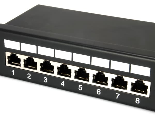 Utstyr 327425, RJ-45, Cat5e, Sort, Reolmontering, 1U, CE