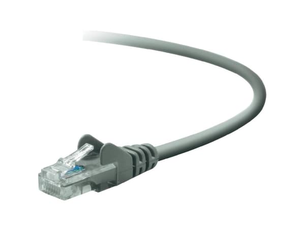 Belkin - Patchkabel - RJ-45 (han) til RJ-45 (han) - 15 m - UTP - CAT 5e - formet, knastfri, strenget - grå