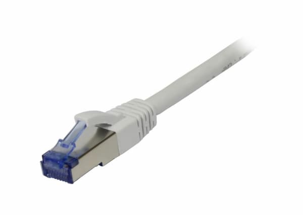 Patchkabel RJ45 CAT6A 500Mhz 10m weiss SSTPSFTP Komponentti testattuGHMT sertifioitu AWG26 Synergy 21