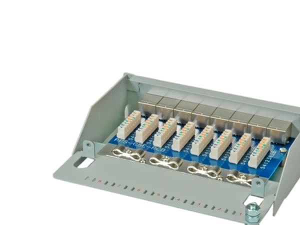 ROLINE Cat.5e Wall Mount Patch Panel, 8 Ports, STP light grey, 14 cm, 44 x 172 x 140 mm