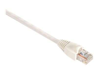 Black Box GigaTrue 550 - Liitäntäkaapeli - RJ-45 (uros) - RJ-45 (uros) - 1,5 m - CAT 6 - booted, knotless, stranded - valkoinen