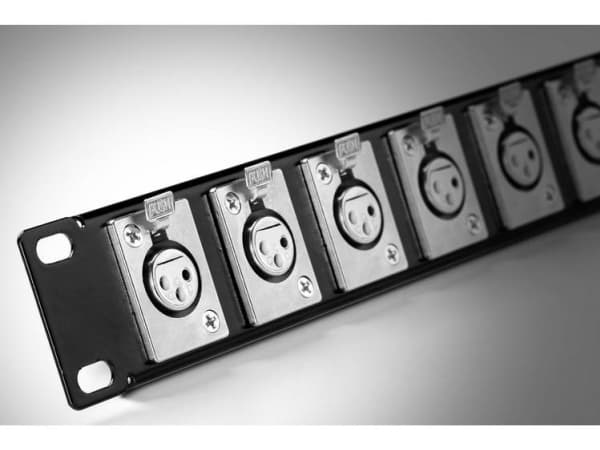 Renkforce 12 porte Patchbox-Frontblænde 483 mm (19) Ikke bestykket 1 U uden stik