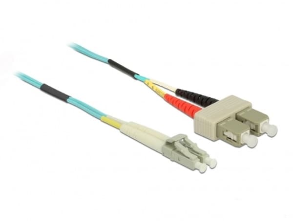 Delock - Nettverkskabel - LC multimodus (hann) til SC multimodus (hann) - 0,5 m. - 1,8 mm - fiberoptikk - 50 / 125 my - OM3 - halogenfri - akvamarin