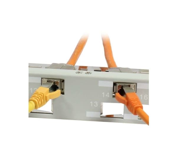 Keystone,moduuliräkki, 19" patch-paneeli 24xTP-moduulille, 1U(t 96mm) 45deg kulma ulostulo, vaaleanharmaa, Synergy 21,
