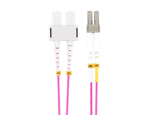 ProXtend - Patchkabel - LC/UPC multimodus (hann) til SC/UPC multimodus (hann) - 5 m. - 2 mm - fiberoptikk - dupleks - 125 my - OM4 - halogenfri - fio
