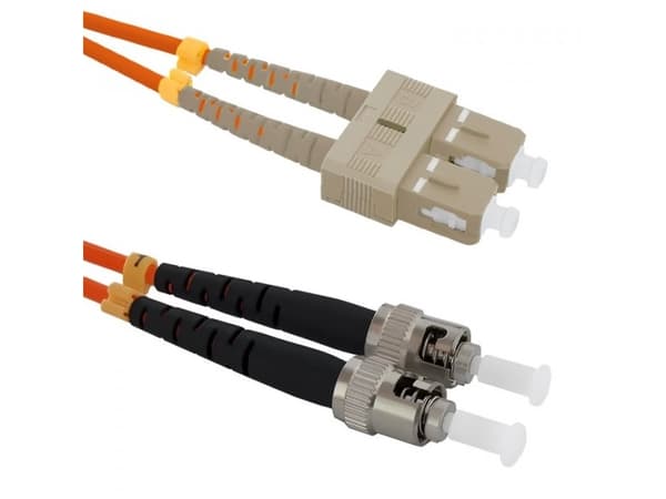 Qoltec - Patchkabel - SC/UPC multimodus (han) til ST/UPC multimodus (han) - 5 m. - fiberoptik - dupleks - 50 / 125 my - OM2 - halogenfri - oransje