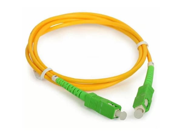 MicroConnect - Nettverkskabel - SC/APC-enkeltmodus (hann) til SC/APC-enkeltmodus (hann) - 5 m - 2 mm - fiberoptisk - simpleks - 9 / 125 micron - OS2