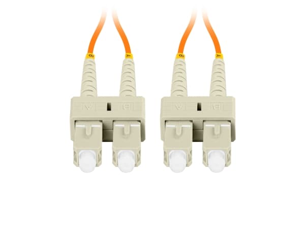 Lanberg - Patchkabel - SC/UPC multimodus (han) til SC/UPC multimodus (han) - 2 m. - 3 mm - fiberoptikk - dupleks - 50 / 125 my - OM2 - halogenfri - o