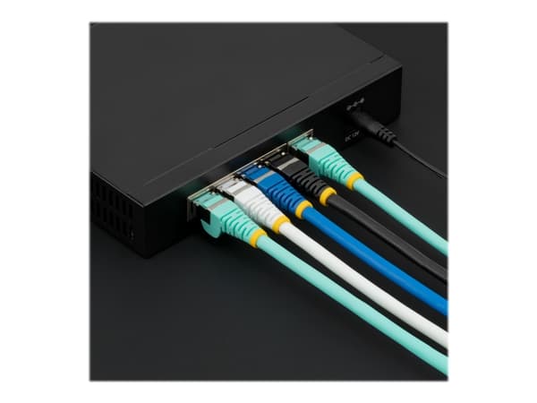 StarTech.com 3m CAT6a Ethernet Cable - White - Low Smoke Zero Halogen (LSZH) - 10GbE 500MHz 100W PoE++ Snagless RJ-45 w/Strain Reliefs S/FTP Network
