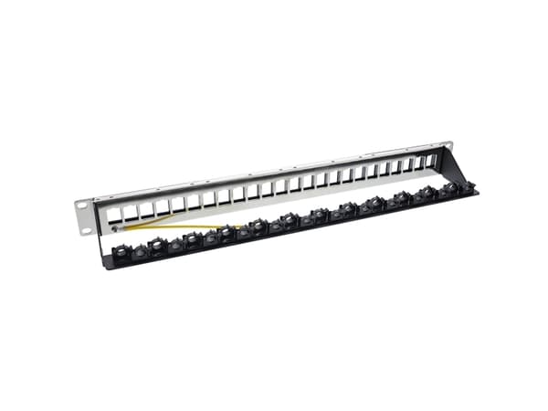 InLine 76824P, Cat6, Cat5, Cat6a, Sort, Rackmontering, 1U, Boks