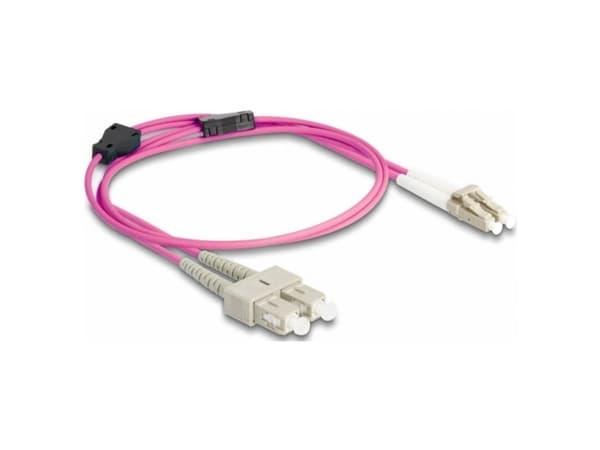 Delock - Nettverkskabel - LC multimodus (hann) til SC multimodus (hann) - 1 m. - 3 mm - fiberoptikk - dupleks - 50 / 125 my - OM4 - halogenfri - fiol