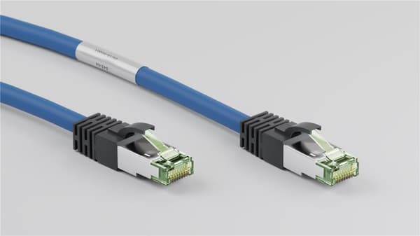 Goobay CAT 8.1-koblingsledning, S/FTP (PiMF), blå 99,9 % oksygenfri kobberleder (OFC), AWG 24, halogenfri kappe (LSZH), 0,5 m
