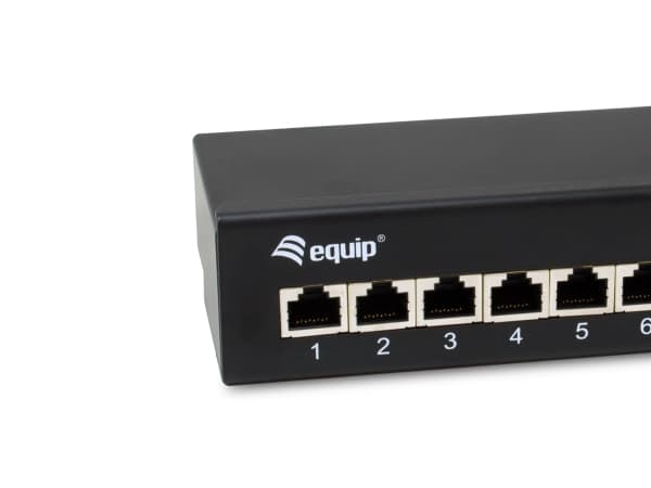 Utstyr Patchpanel 8x RJ45 Cat6A FTP 1HE Premium svart