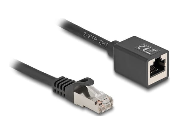 Delockin verkon jatkokaapeli RJ45 uros RJ45 naaras Cat.6A S/FTP 0,5 m musta
