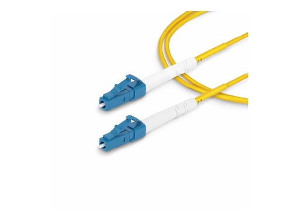 StarTech.com 2m (6.6ft) LC to LC (UPC) OS2 Single Mode Simplex Fiber Optic Cable, 9/125µm, Laser Optimized, 40G/100G, Bend Insensitive, Low Insertion