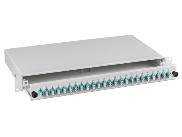 EFB-Elektronik Liitosrasia LC 50/125µ OM3 jatkettava, 48 pylvästä asteittain /24 liitintä Valmistaja: EFB Elektronik (BA71901L48OM3) Grå