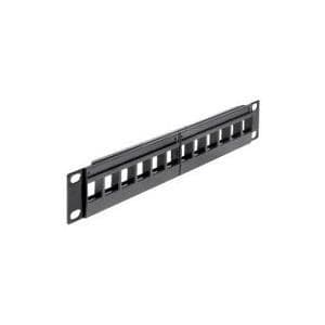 DeLOCK - Patch Panel - Sort - 1U - 12 porte (43259)