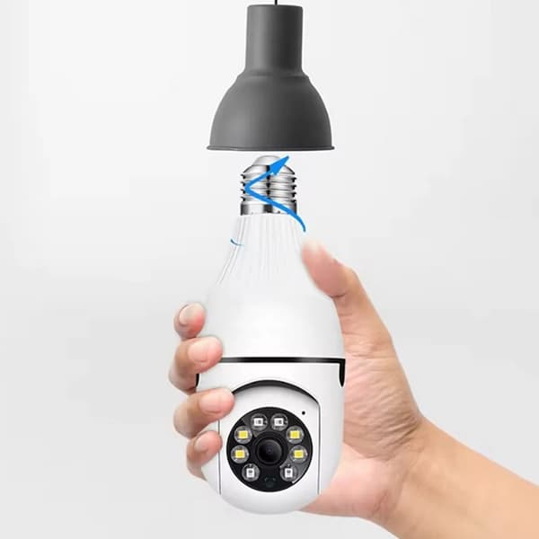 Ulkokäyttöön tarkoitettu pyörivä WiFi IP -kamera, 4x zoom, SD-kupukamera, FullHD 1080p
