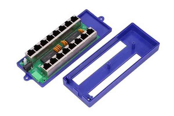 Extralink Gigabit PoE -injektori 8-porttia 8x 1000Mb/s RJ45, tila B