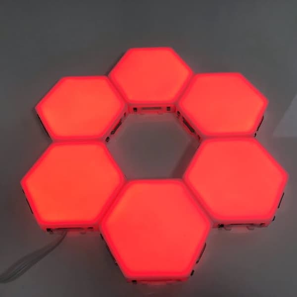 Kuusikulmaiset LED Light - levyt kaukosäätimellä