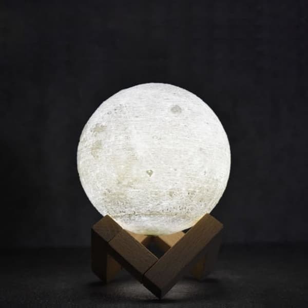 Lamppu - Moon Lamp / Kuunlamppu - 8cm - Säädettävä väri