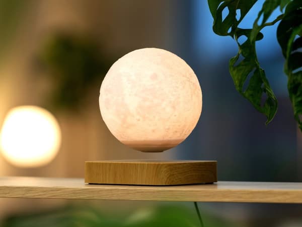 Flydende Maglev Lampe Atmosfærelampe Moon Ash Wood