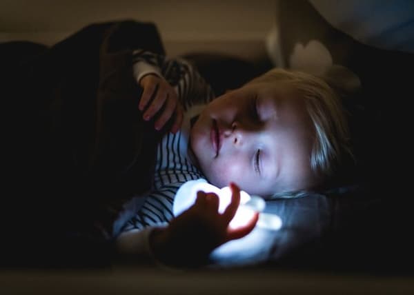 "Charly" kaninnattlampa från Olala® - Uppladdningsbar nattlampa för barn Mjuk och lugnande ljusinduktion