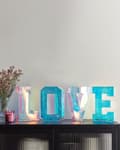 Miniatyrbillede 4 af 7: Dekorativt LED-bogstavsæt i flere farver 4 bogstaver LOVE USB interface