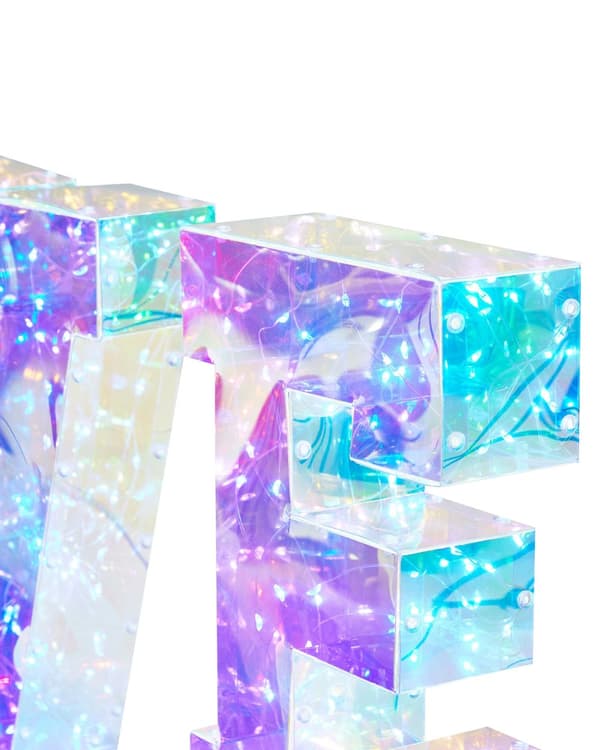 LED-ljusbokstäver Flerfärgade Iridescent Bokstavsljus Love Ljusskyltar USB Pulveriserad