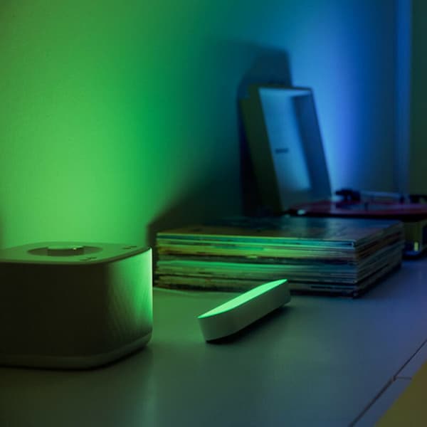Bordslampa Philips Hue Color Play Svart 530 Lm