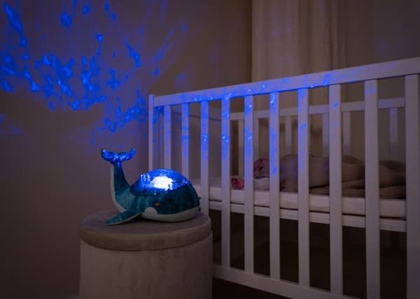Cloud b - Uppladdningsbart Blue Tranquil Whale Night Light - BTL DIFFUSION