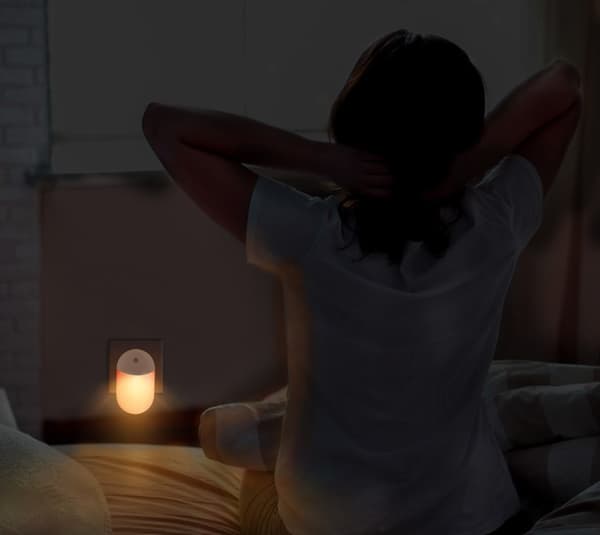 Natlys med lyssensor til LED-stik