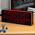 Miniatyrbild 2 av 4: Dekorativ belysning - PALADONE - Stranger Things-logotyp - Röd och svart - 30 cm - LED