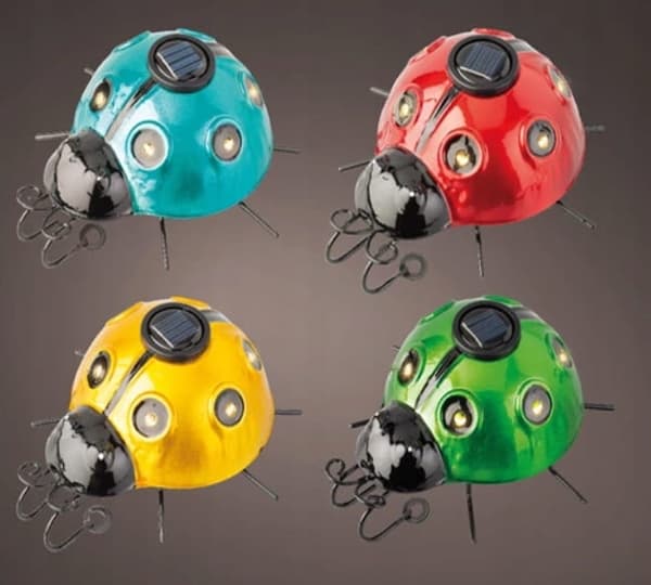 Solcellsdriven trädgårdslampa dekorativ nyckelpiga 14,5 cm
