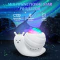 Miniatyrbillede 2 af 6: Bomclap Nordlys Projektorlampe med Bluetooth Højttaler – Atmosfærelampe til Børneværelser & Indretning