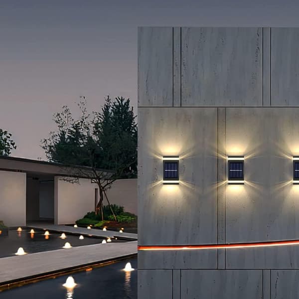 OBOSOE 2PCS Solar Night Fence Lights LED-väggbelysning,IP65 Vattentät sol trädgårdsljus,Gårdsdekorativa ljus