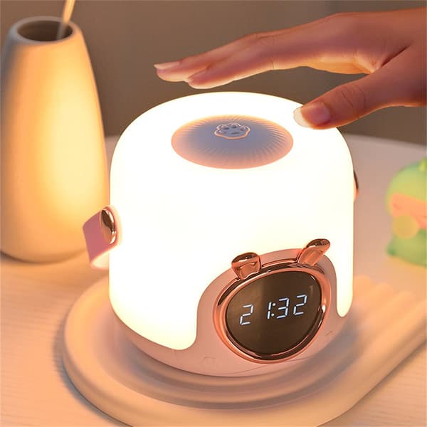 OBOSOE digitaalinen herätyskello LED-yövalolla – himmennettävä, ajastin, kannettava ja ladattava
